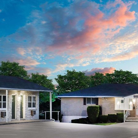 Knights Inn Pine Grove Pine Grove  Exteriér fotografie